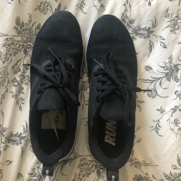 Nike flyknit odyssey react running shoes - Picture 2 of 4